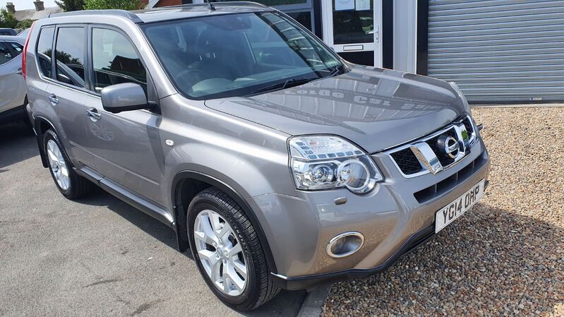 NISSAN X-TRAIL