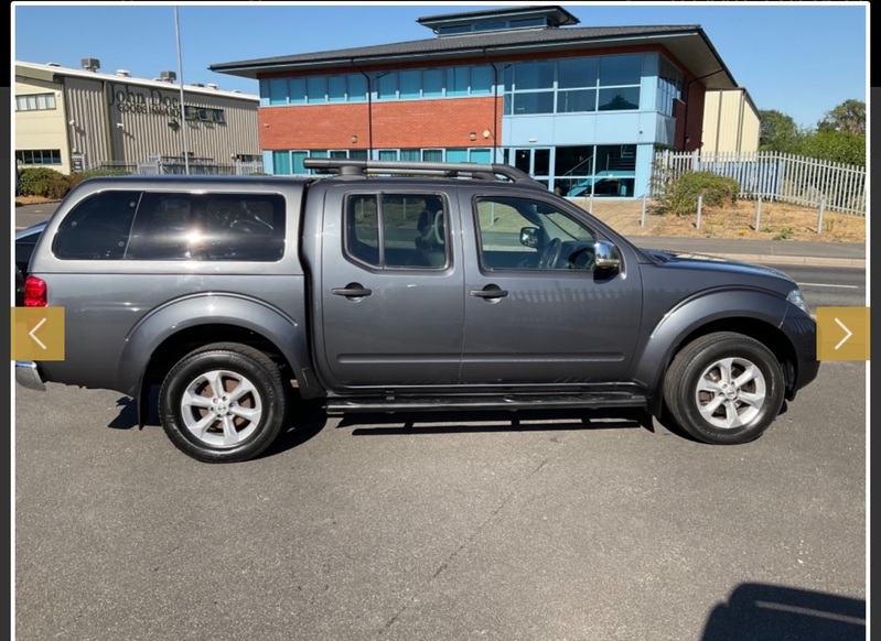 NISSAN NAVARA