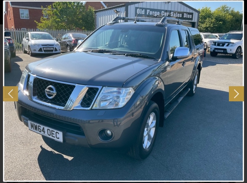 NISSAN NAVARA