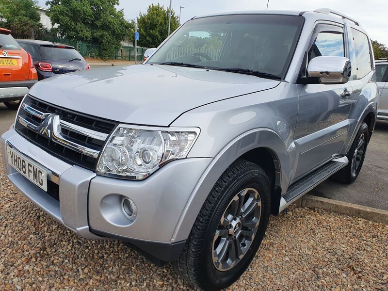 MITSUBISHI SHOGUN