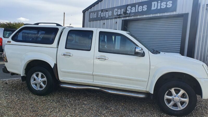 ISUZU RODEO