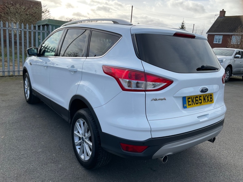 FORD KUGA