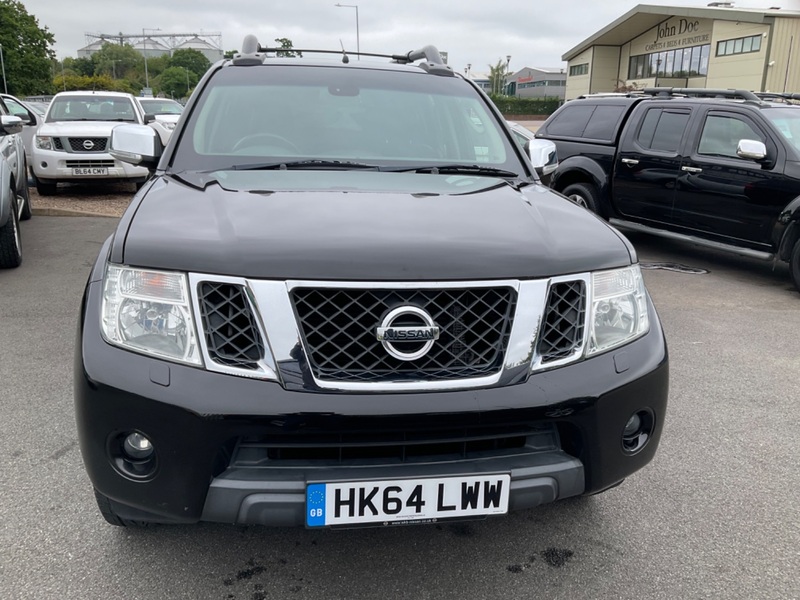 NISSAN NAVARA