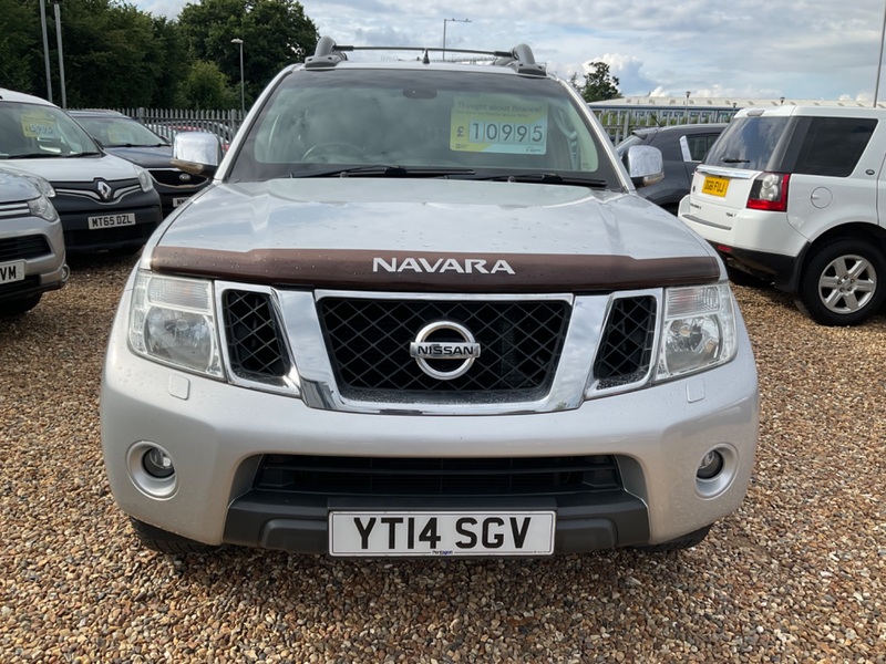 NISSAN NAVARA